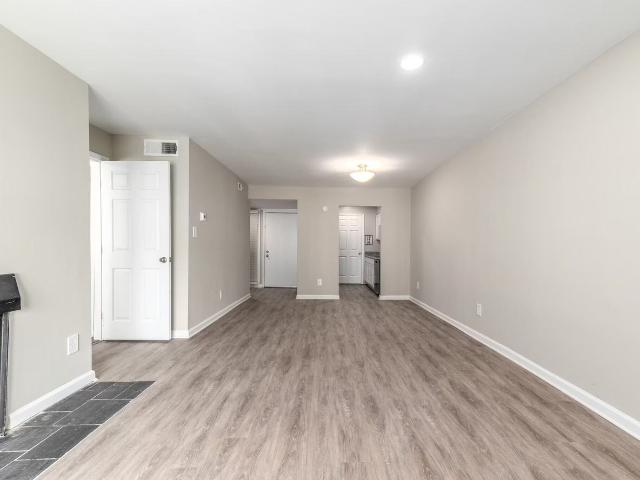 Apartment for rent in Mecklenburg, North Carolina