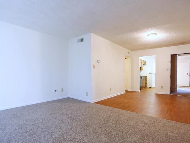 Apartment for rent in Mecklenburg, North Carolina