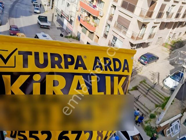 Karabağlar, İzmir içerisinde kiralık mülk