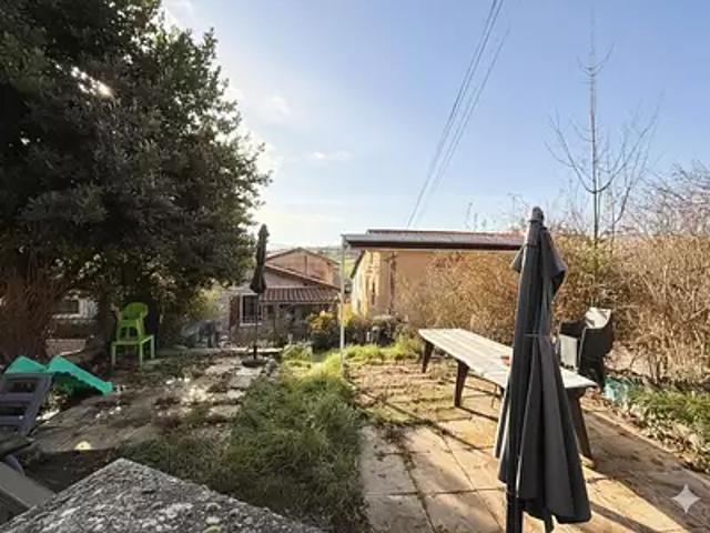 Maison vente à Saint-Fortunat, Sain-Bel