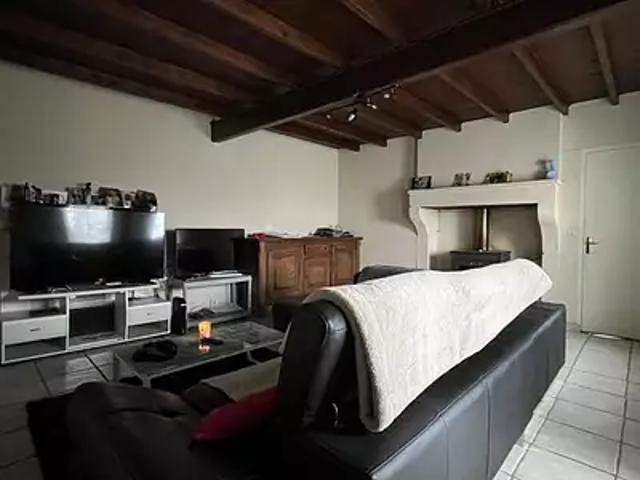 Maison vente à Angoulême, Saint-adjutory