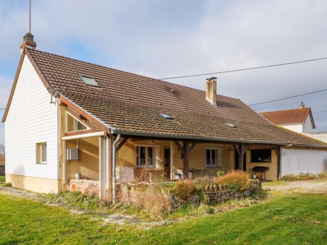 Maison vente à Charolles, Saint-agnan
