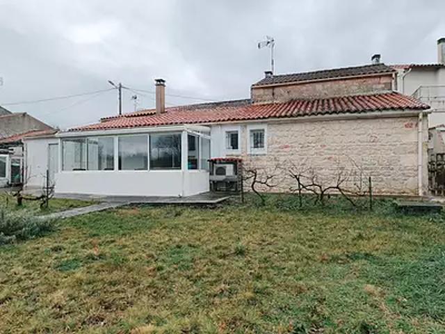 Maison vente à Rochefort, Saint-agnant
