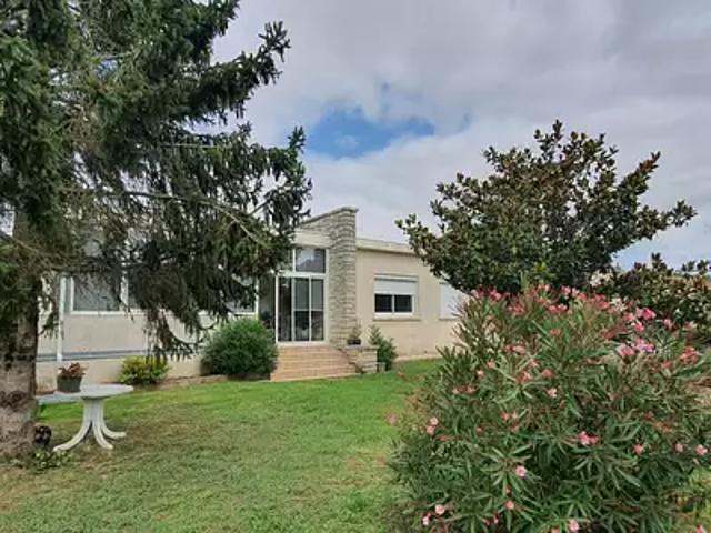 Maison vente à Rochefort, Saint-agnant