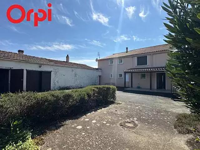 Maison vente à Saint-agnant