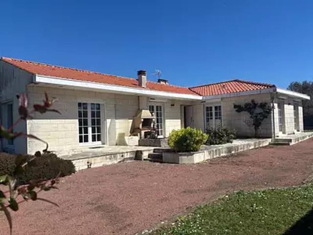 Maison vente à Rochefort, Saint-agnant