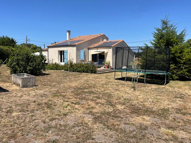 Maison vente à Saint-agnant