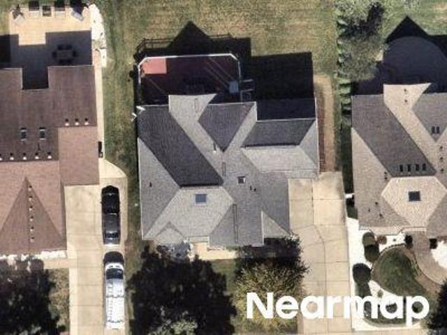House for sale in The Ravines at Vineyards, Sterling Heights