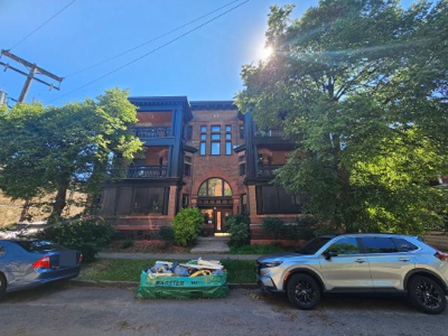 Condo for sale in Summit Hill, Ramsey