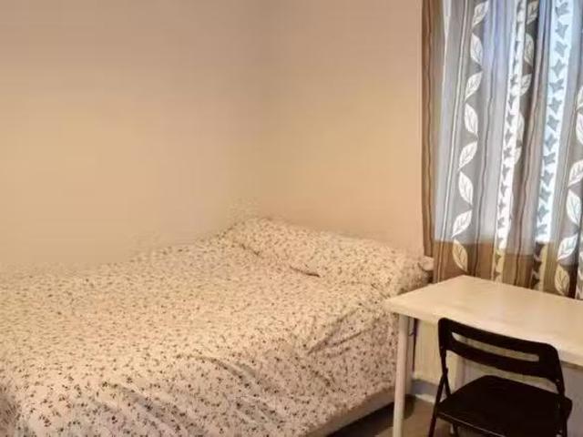 House to rent in Bluebell, North Tipperary