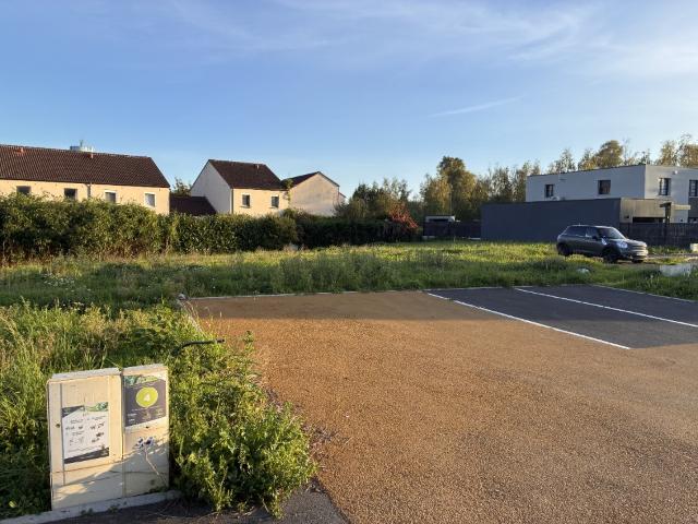 Terrain vente à Saint-Amand-les-Eaux, Nord