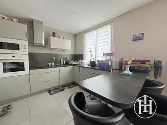 Appartement vente à Le Petit Tertre, Saint-Amand-Montrond