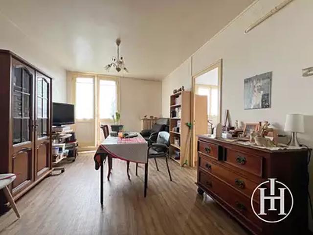 Appartement vente à Le Petit Tertre, Saint-Amand-Montrond