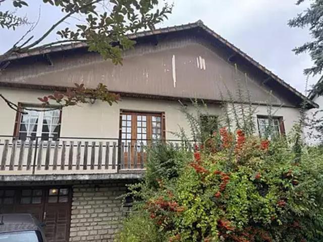 Maison vente à Saint-Amand-Montrond, Saint-amand-montrond