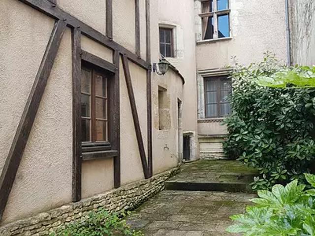 Maison vente à Saint-Amand-Montrond, Saint-amand-montrond