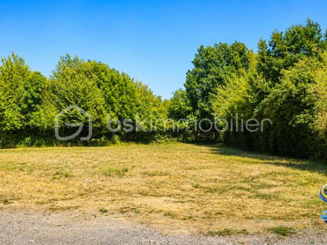 Terrain vente à Saint-Amand-sur-Sèvre, Deux-Sèvres