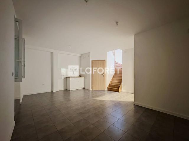 Appartement location à Lons-le-Saunier, Saint-amour