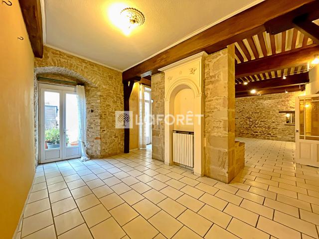 Maison vente à Lons-le-Saunier, Saint-amour