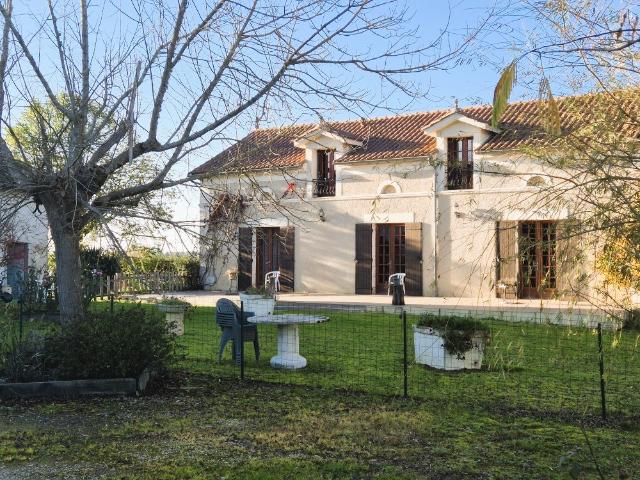 Château vente à Périgueux, Saint-andré-de-double