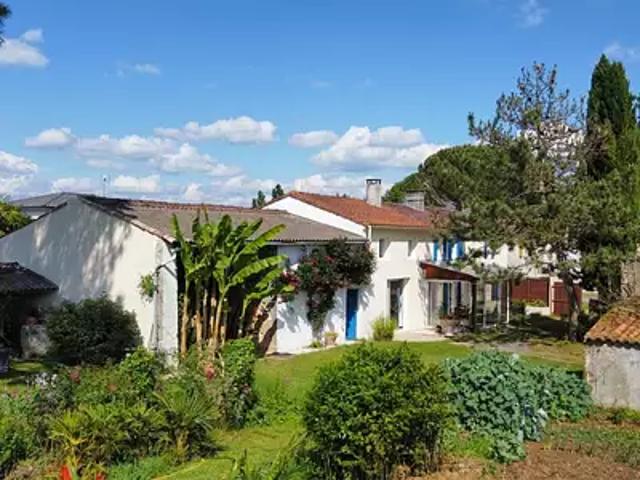 Maison vente à Saintes, Saint-andré-de-lidon
