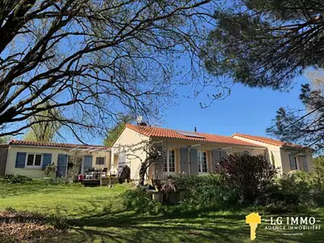 Maison vente à Saintes, Saint-andré-de-lidon