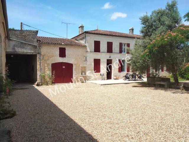 Maison vente à Saintes, Saint-andré-de-lidon