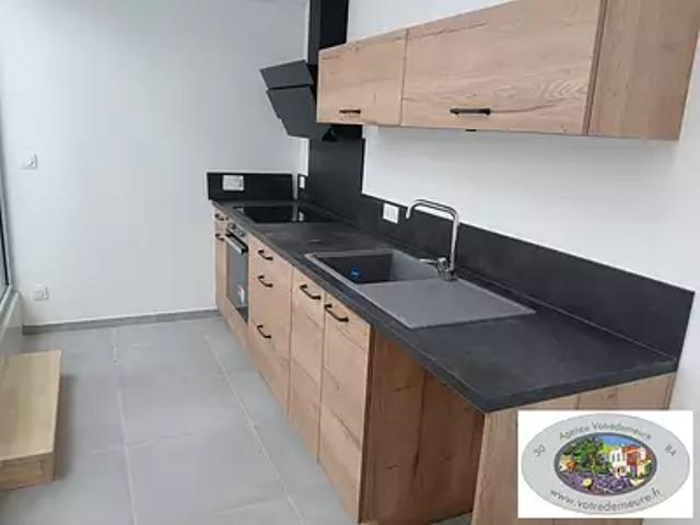 Appartement location à Nîmes, Saint-andré-de-roquepertuis