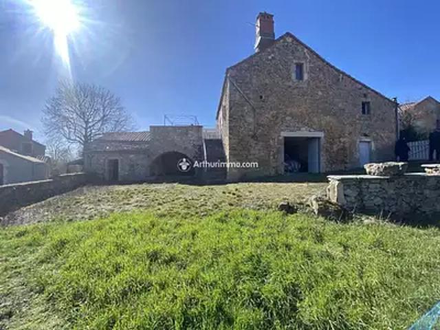 Maison vente à Millau, Saint-andré-de-vézines