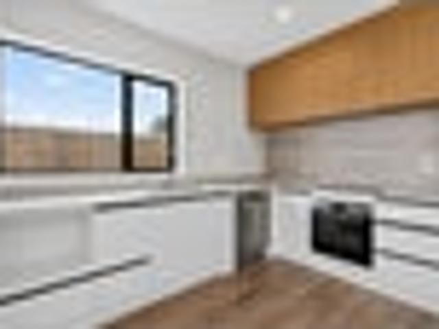 Townhouse for rent in Saint Andrews, Hamilton City