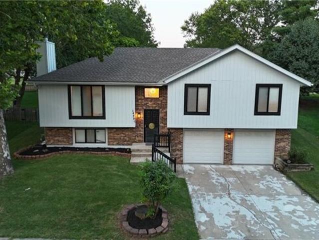 House for sale in Grandview