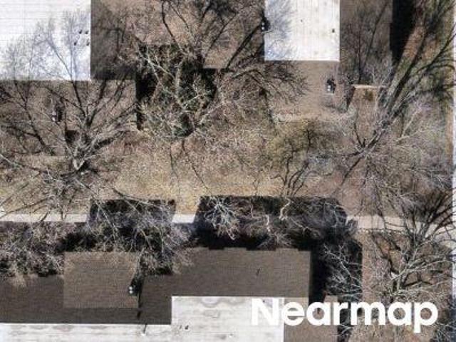 House for sale in Mchenry, Illinois