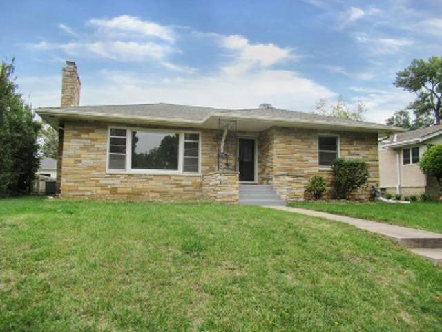 House for sale in Saint Anthony, Hennepin County