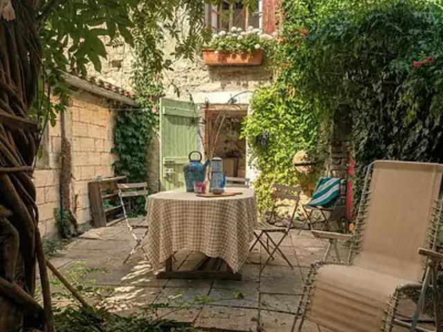 Maison vente à La Condamine, Saint-Antonin-Noble-Val