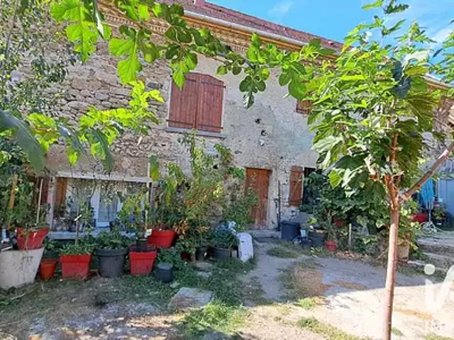 Maison vente à La Beaume, Saint-Arey