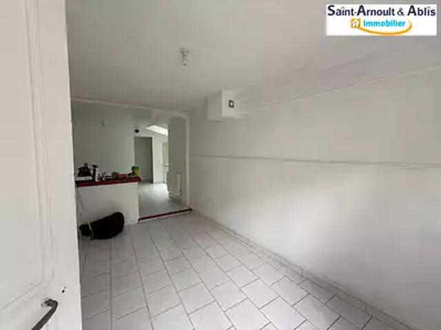 Maison vente à Saint-Arnoult-en-Yvelines, Yvelines