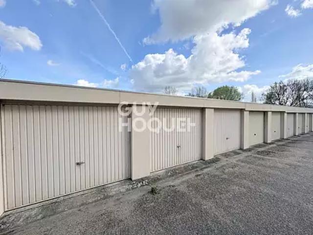 Garage vente à Rouen, Saint-aubin-lès-elbeuf