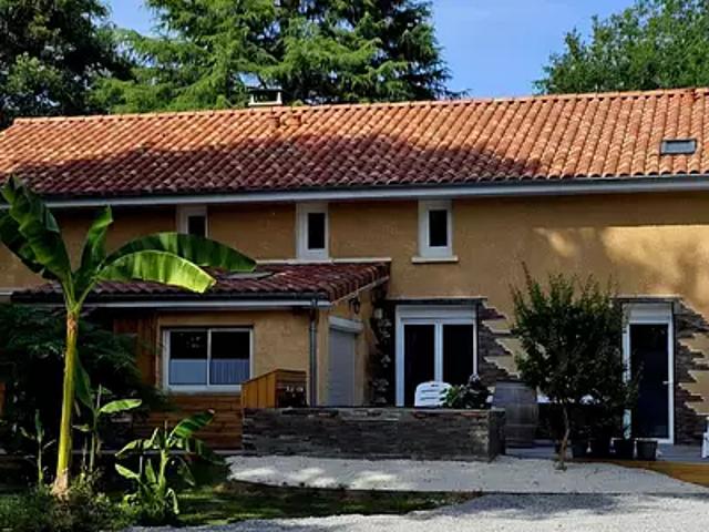 Maison vente à Rochechouart, Saint-auvent