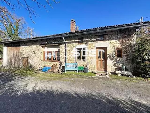 Maison vente à Rochechouart, Saint-auvent
