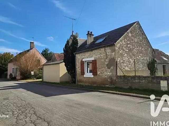 Maison vente à Saint-Amand-Montrond, Saint-baudel