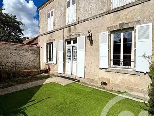 Appartement location à Le Port, Saint-Benoît-sur-Loire