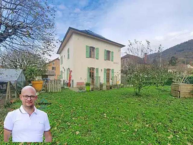Maison vente à Chambéry, Saint-béron