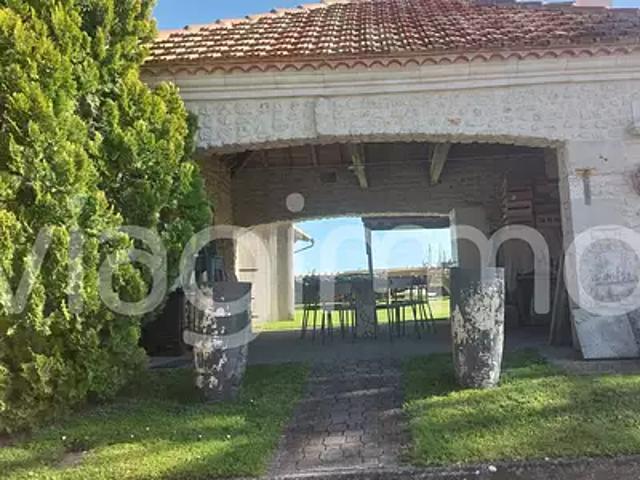 Maison vente à Cognac, Saint-bonnet