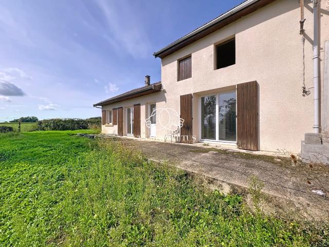 Maison vente à Charolles, Saint-bonnet-de-cray