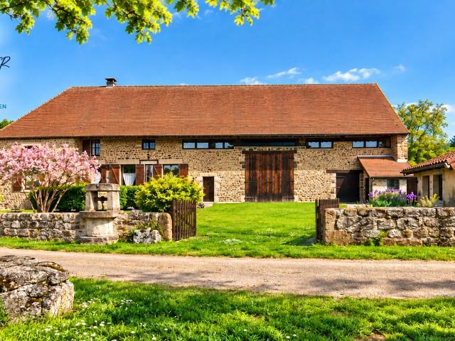 Maison vente à Saint-Bonnet-de-Joux, Saône-et-Loire