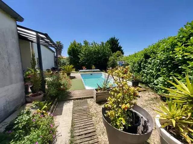 Maison vente à Jonzac, Saint-bonnet-sur-gironde