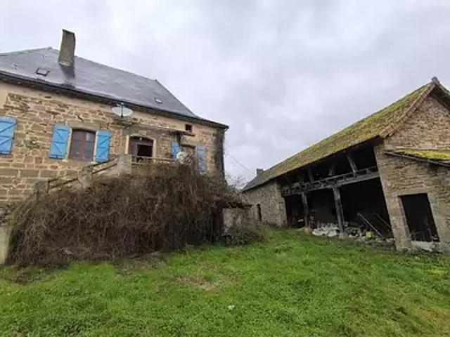 Maison vente à Figeac, Saint-bressou