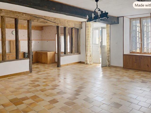 Maison vente à Saint-Brice-en-Coglès, Maen-Roch