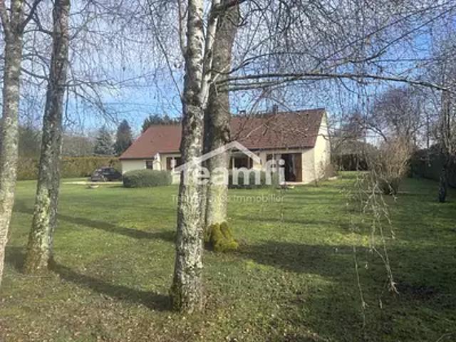 Maison vente à Bourges, Saint-caprais