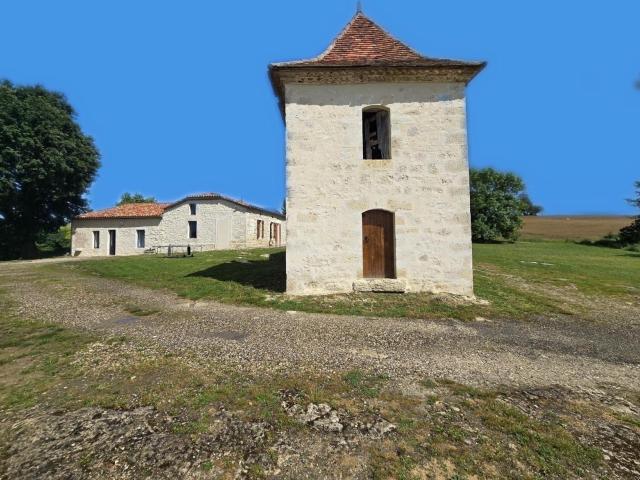 Maison vente à Agen, Saint-caprais-de-lerm