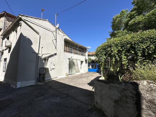 Maison vente à Nîmes, Saint-chaptes